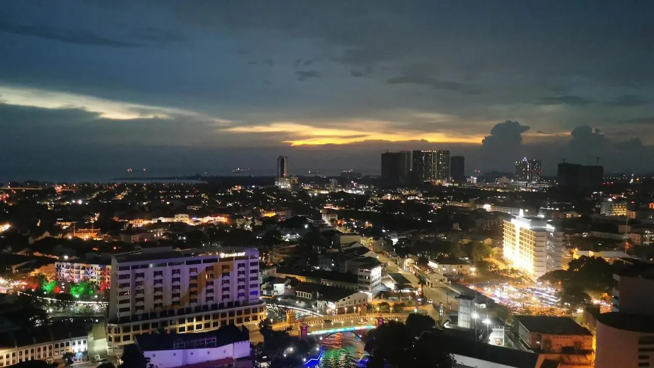 Luxury 3R2B Penthouse The Shore Hotel & Residences Malacca Apartment