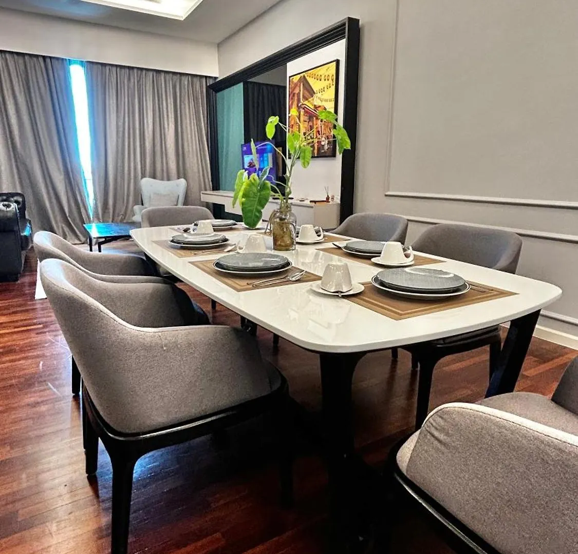 Luxury 3R2B Penthouse The Shore Hotel & Residences Malacca Apartment