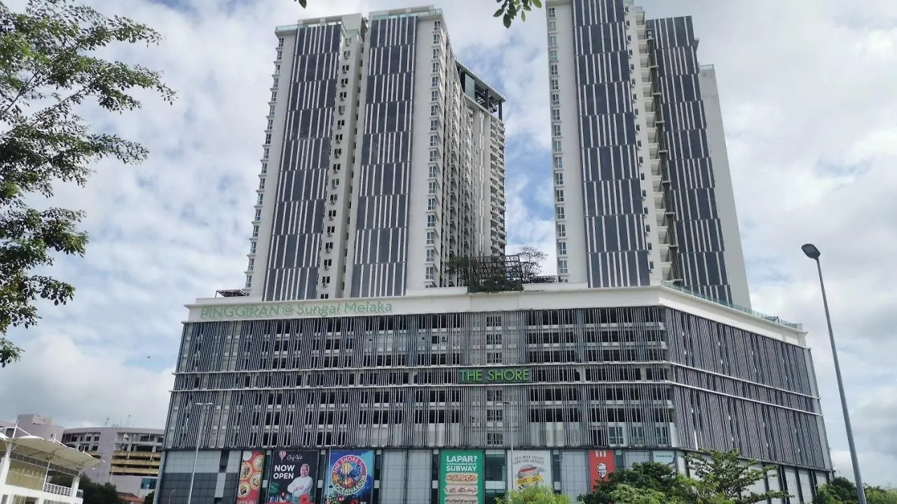 Luxury 3R2B Penthouse The Shore Hotel & Residences Malacca 0*,